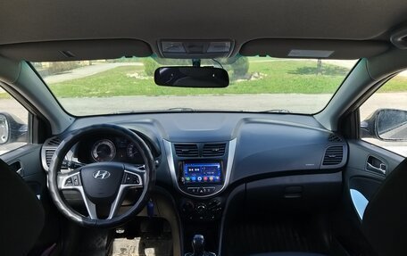 Hyundai Solaris II рестайлинг, 2014 год, 815 000 рублей, 9 фотография