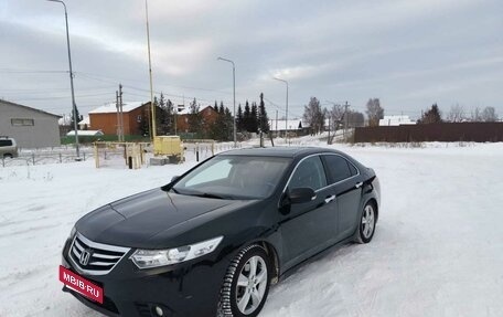 Honda Accord VIII рестайлинг, 2011 год, 1 350 000 рублей, 2 фотография