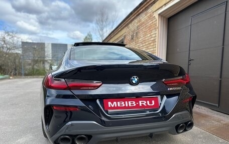 BMW 8 серия, 2019 год, 7 400 000 рублей, 15 фотография