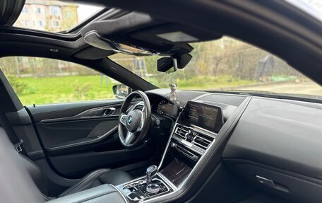 BMW 8 серия, 2019 год, 7 400 000 рублей, 31 фотография