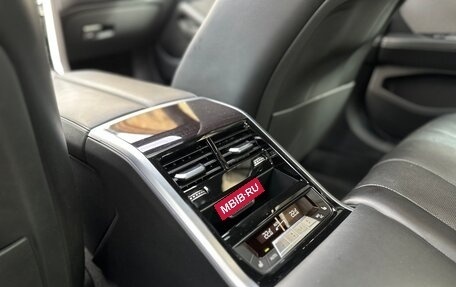 BMW 8 серия, 2019 год, 7 400 000 рублей, 28 фотография