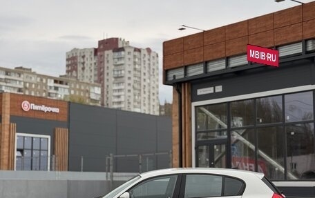 BMW 1 серия, 2010 год, 760 000 рублей, 4 фотография