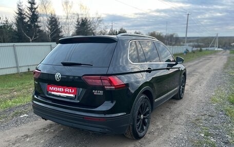 Volkswagen Tiguan II, 2018 год, 2 340 000 рублей, 5 фотография