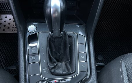 Volkswagen Tiguan II, 2018 год, 2 340 000 рублей, 17 фотография