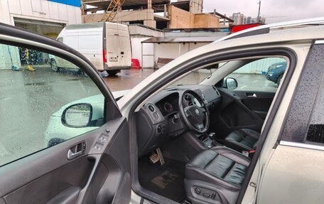 Volkswagen Tiguan I, 2010 год, 850 000 рублей, 6 фотография
