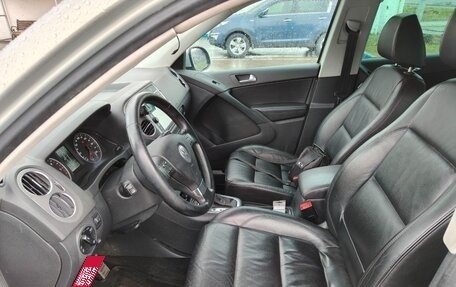 Volkswagen Tiguan I, 2010 год, 850 000 рублей, 7 фотография