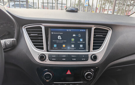 Hyundai Solaris II рестайлинг, 2019 год, 1 850 000 рублей, 11 фотография