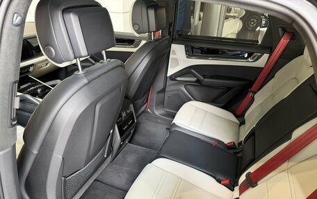 Porsche Cayenne III, 2024 год, 22 300 000 рублей, 25 фотография