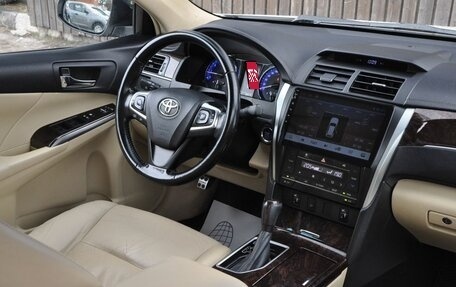 Toyota Camry, 2016 год, 1 620 000 рублей, 9 фотография