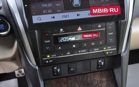 Toyota Camry, 2016 год, 1 620 000 рублей, 16 фотография