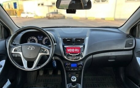 Hyundai Solaris II рестайлинг, 2011 год, 535 000 рублей, 6 фотография