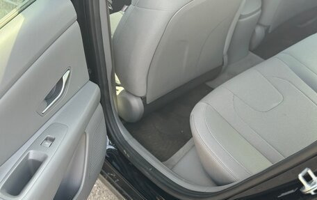 Hyundai Elantra, 2021 год, 4 фотография