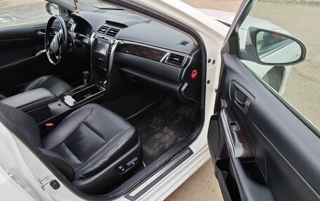 Toyota Camry, 2015 год, 1 750 000 рублей, 6 фотография