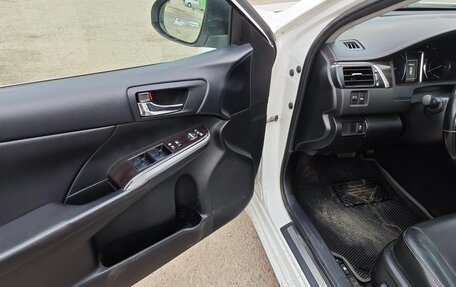 Toyota Camry, 2015 год, 1 750 000 рублей, 7 фотография