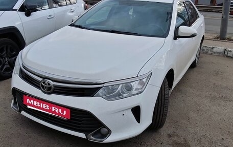 Toyota Camry, 2015 год, 1 750 000 рублей, 16 фотография