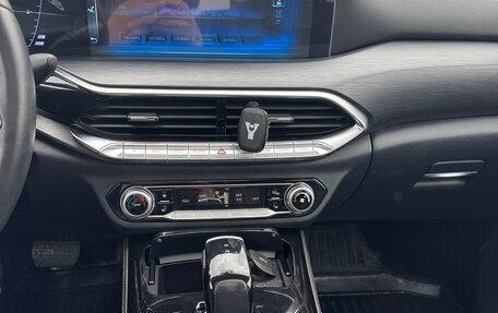 FAW Bestune T77, 2021 год, 1 550 000 рублей, 11 фотография