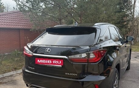 Lexus RX IV рестайлинг, 2016 год, 3 800 000 рублей, 4 фотография