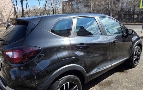 Renault Kaptur I рестайлинг, 2020 год, 1 750 000 рублей, 4 фотография