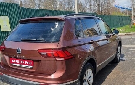 Volkswagen Tiguan II, 2021 год, 2 520 000 рублей, 3 фотография