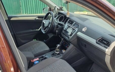 Volkswagen Tiguan II, 2021 год, 2 520 000 рублей, 6 фотография