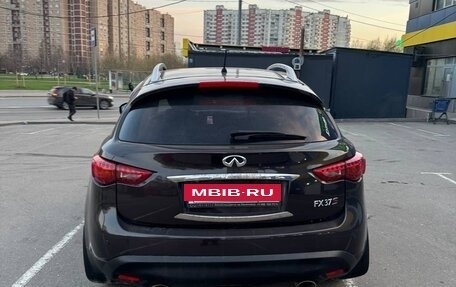 Infiniti FX II, 2012 год, 2 200 000 рублей, 4 фотография