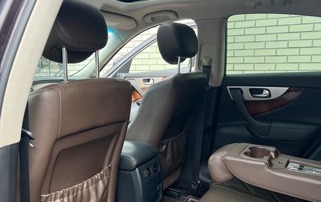 Infiniti FX II, 2012 год, 2 200 000 рублей, 17 фотография