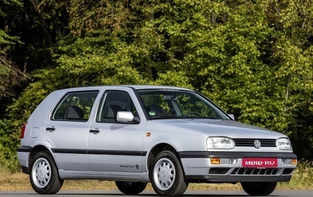 Volkswagen Golf III, 1996 год, 140 000 рублей, 1 фотография