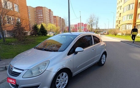 Opel Corsa D, 2007 год, 300 000 рублей, 1 фотография
