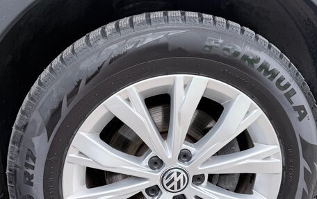 Volkswagen Tiguan II, 2020 год, 2 950 000 рублей, 34 фотография