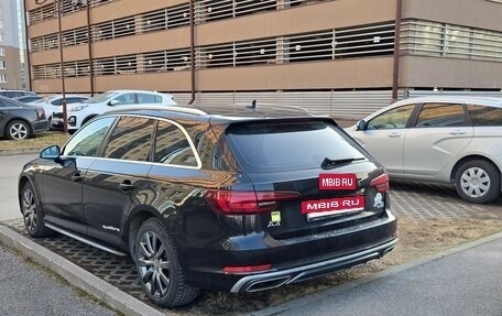 Audi A4, 2018 год, 2 499 999 рублей, 9 фотография