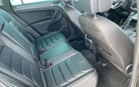 Volkswagen Tiguan II, 2021 год, 3 680 000 рублей, 14 фотография