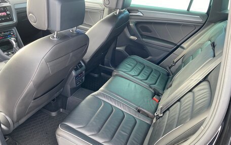 Volkswagen Tiguan II, 2021 год, 3 680 000 рублей, 15 фотография