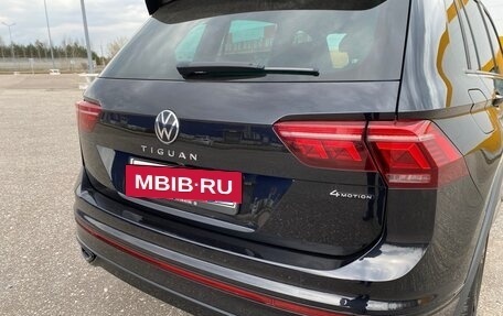 Volkswagen Tiguan II, 2021 год, 3 680 000 рублей, 4 фотография