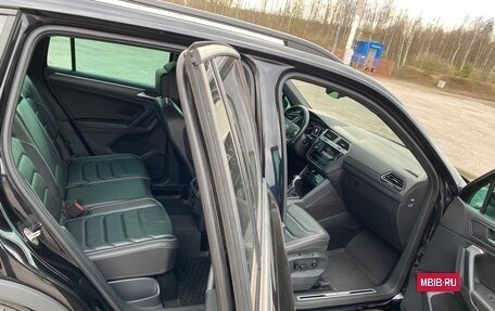 Volkswagen Tiguan II, 2021 год, 3 680 000 рублей, 23 фотография