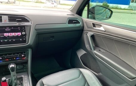 Volkswagen Tiguan II, 2021 год, 3 680 000 рублей, 20 фотография