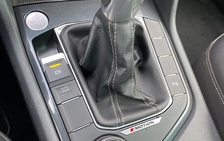 Volkswagen Tiguan II, 2021 год, 3 680 000 рублей, 22 фотография