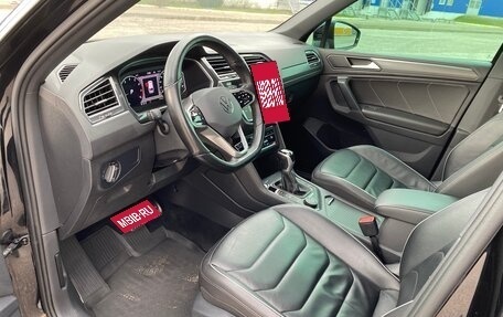 Volkswagen Tiguan II, 2021 год, 3 680 000 рублей, 16 фотография