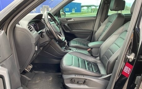 Volkswagen Tiguan II, 2021 год, 3 680 000 рублей, 17 фотография