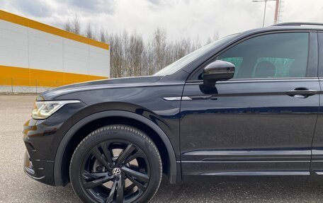 Volkswagen Tiguan II, 2021 год, 3 680 000 рублей, 35 фотография