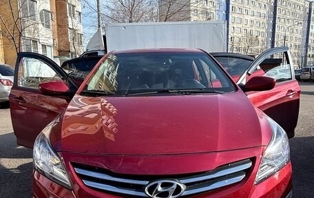 Hyundai Solaris II рестайлинг, 2016 год, 1 200 000 рублей, 14 фотография