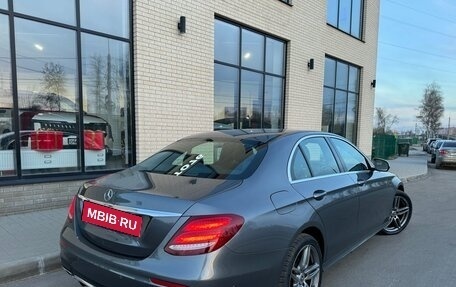 Mercedes-Benz E-Класс, 2018 год, 2 450 000 рублей, 7 фотография