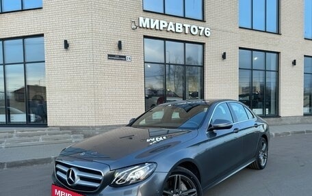 Mercedes-Benz E-Класс, 2018 год, 2 450 000 рублей, 2 фотография