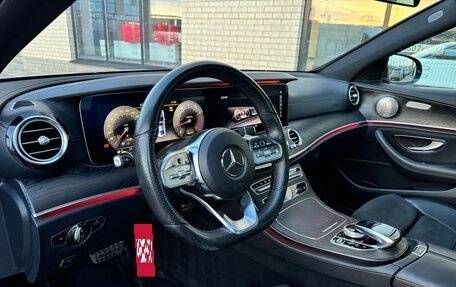 Mercedes-Benz E-Класс, 2018 год, 2 450 000 рублей, 13 фотография