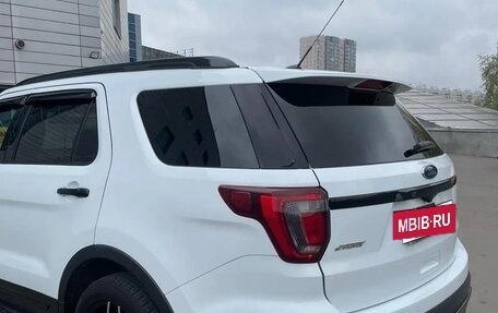 Ford Explorer VI, 2016 год, 2 400 000 рублей, 6 фотография