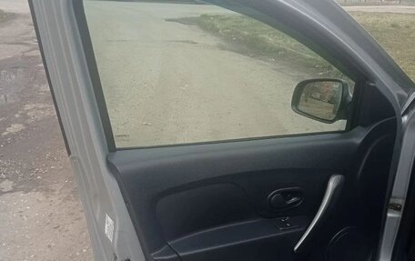 Renault Sandero II рестайлинг, 2017 год, 920 000 рублей, 7 фотография