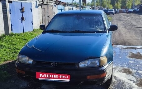 Toyota Camry, 1996 год, 200 000 рублей, 2 фотография