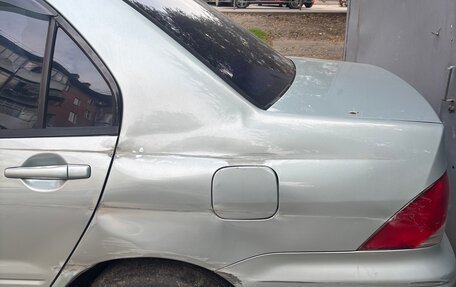 Mitsubishi Lancer IX, 2001 год, 150 000 рублей, 3 фотография