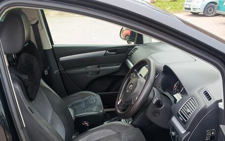 Volkswagen Sharan II, 2011 год, 1 150 000 рублей, 5 фотография