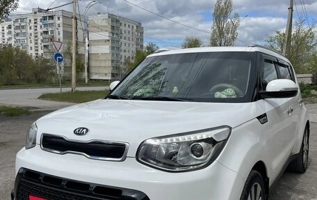 KIA Soul II рестайлинг, 2015 год, 1 800 000 рублей, 13 фотография