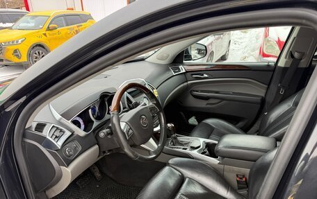 Cadillac SRX II рестайлинг, 2011 год, 700 000 рублей, 7 фотография